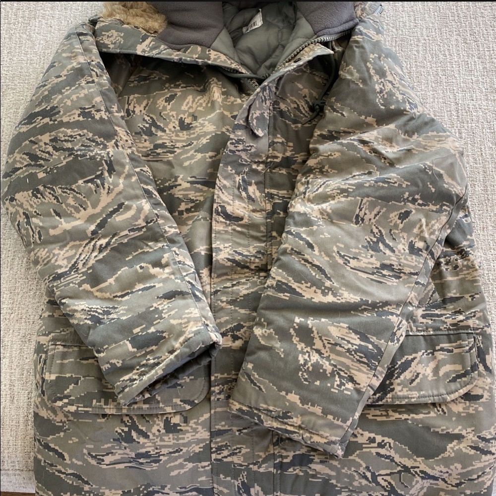 Military Issued ABU Camo cold weather parka